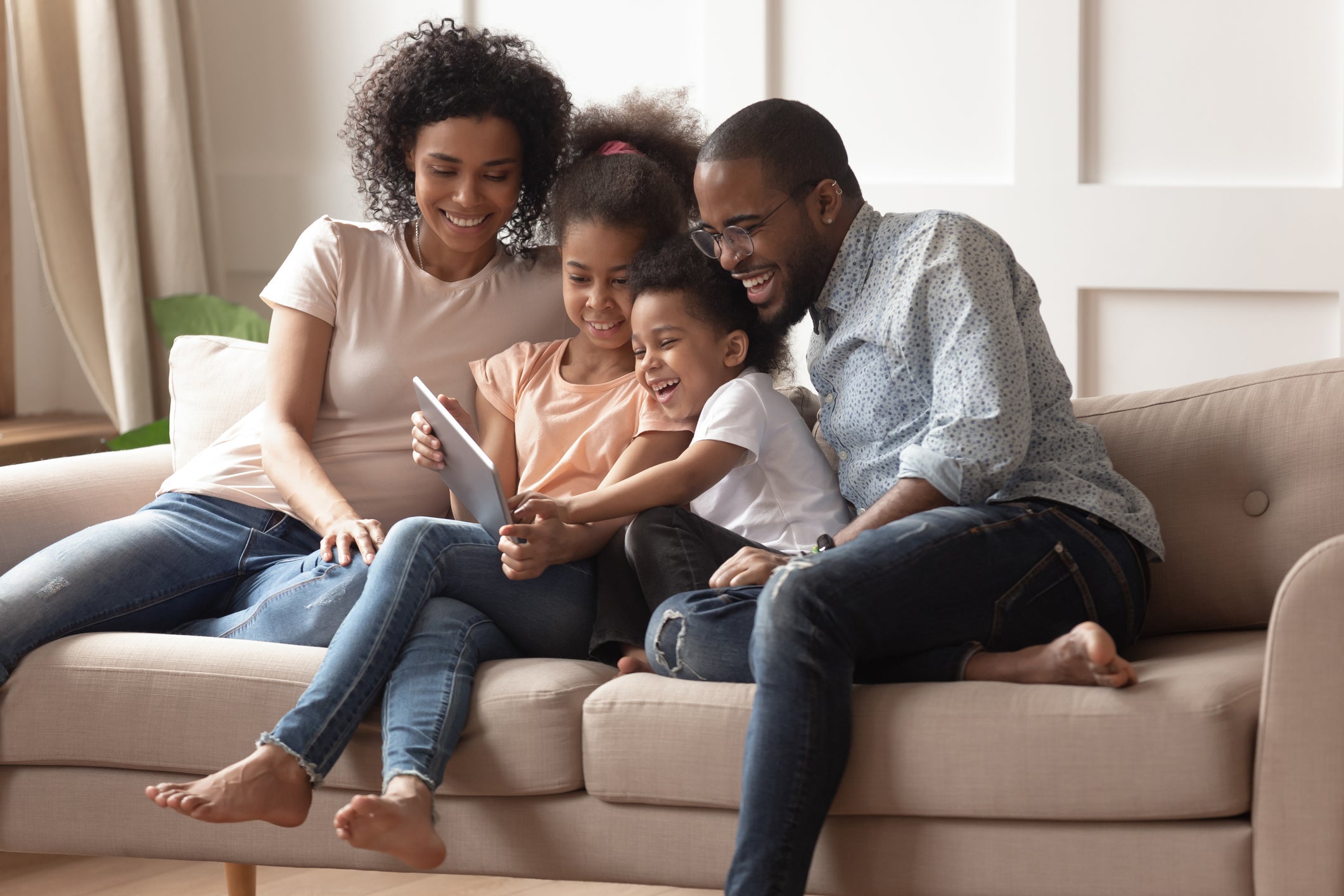 Get Your Kids Saving With the Banker Jr. App