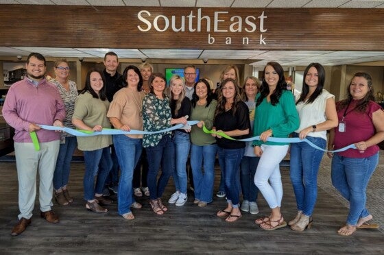 SouthEast Bank Spring City branch has ribbon cutting event for reopening.